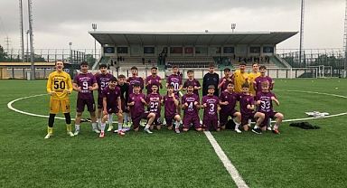 Balıkesir Gençlik Spor U15 Takımı Türkiye Şampiyonası’nda Finale Yükseldi