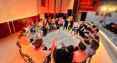 Balıkesir Müzik Akademisi'nde 3. Hafta Etkinliği: Beden Perküsyonu ile Ritimli Eğitim