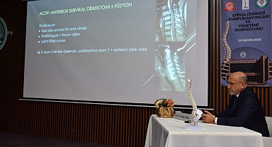 Balıkesir Üniversitesi’nde Spinal Cerrahi Sempozyumu: Uzmanlar Komplikasyonları ve Yönetim Yöntemlerini Tartıştı