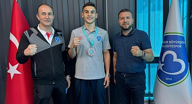 Balıkesirli Kick Boksçu Enes Ertuna’dan Dünya Üçüncülüğü Gururu