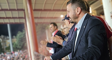 Balıkesirspor Finalde: AK Parti İl Başkanı Mehmet Aydemir Tribünde Takımı Yalnız Bırakmadı