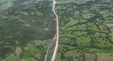 Balya’da Yol ve Asfaltlama Çalışmaları Karayolları Ekipleri Tarafından Sürdürülüyor