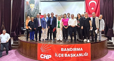Bandırma’da CHP Eğitim Çalıştayı’nda Mahalle Temsilciliği Masaya Yatırıldı
