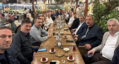 Başkan Aydemir Ankara’da İlçe Başkanlarıyla Bir Araya Geldi