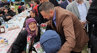 Başkan Aydemir ve Genel Başkan Yardımcısı Uygur, Esenli’de Köy Hayrına Katıldı