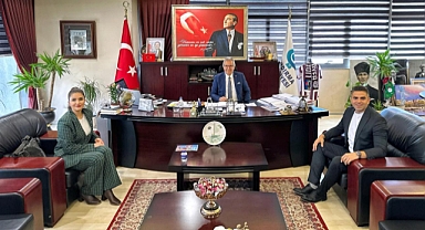 Başkan Mirza'dan Konuklarına Teşekkür: Bandırma Belediyesi’nde Ziyaretçi Yoğunluğu