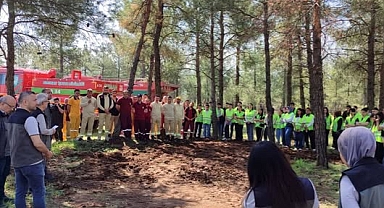 Dursunbey MYO Ormancılık Öğrencilerine Profesyonel Yangın Müdahale Eğitimi