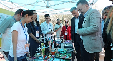 Edremit’te Özel Öğrencilerden Bilim Dolu Fuar: TÜBİTAK 4006-A Etkinlikleri İlgi Gördü