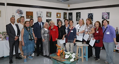 Edremit’te “Sevdaca Ahşap Boyama ve Ev Aksesuarları Sergisi” Açıldı