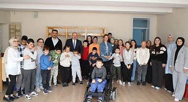 Gönen Belediye Başkanı İbrahim Palaz’dan Engelliler Haftası’nda Anlamlı Ziyaretler