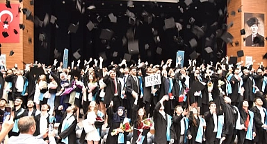 Hayallere Bir Adım Daha: BAÜN Mühendislik Fakültesi Mezuniyet Töreni Gerçekleşti