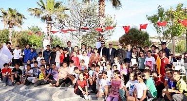 Marmara Adalar’da Gençlik Haftası Coşkusu: Atletizm Etkinliğinde Dereceye Giren Öğrenciler Ödüllendirildi