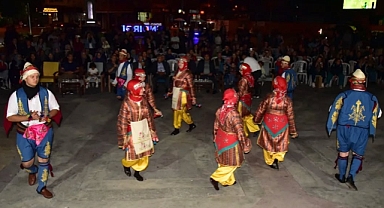 Sındırgı’da Hayat Boyu Öğrenme Haftası Coşkuyla Kutlandı