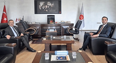 Vakıflar Bölge Müdürü Akıllı’dan İl Müftüsü Yaşar’a Nezaket Ziyareti