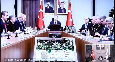 Vali İsmail Ustaoğlu, İçişleri Bakanı Ali Yerlikaya Başkanlığında Gerçekleşen Güvenlik Toplantısına Katıldı