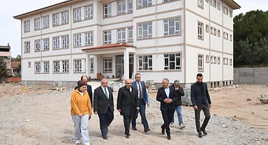 Vali İsmail Ustaoğlu, Mehmet Çanakçı İlkokulu İnşaatında İncelemelerde Bulundu