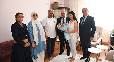 Vali Ustaoğlu’ndan Engelliler Haftası’nda Anlamlı Ziyaret