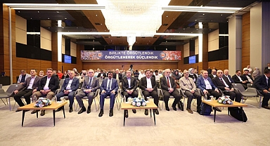Ailenin Geleceği Masaya Yatırıldı: Bandırma Onyedi Eylül Üniversitesi Rektörü Prof. Dr. İsmail Boz, Ankara’daki Aile Çalıştayı’na Katıldı
