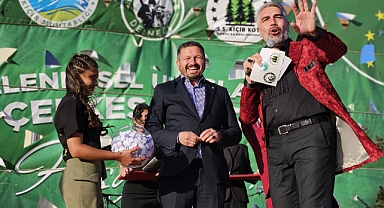 AK Parti İl Başkanı Mehmet Aydemir, Kütahya’daki 8. Uluslararası KİÇİR Çerkes Festivali’ne Katıldı