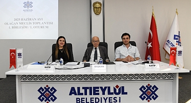 Altıeylül'de Haziran Ayı Meclis Toplantısının İlk Oturumu Gerçekleştirildi
