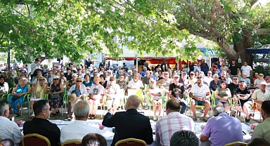 Avşa’da Halk Toplantısı Düzenlendi: Başkan Aydın Dinçer Vatandaşlarla Buluştu