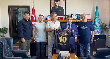 Balıkesir İdman Yurdu’ndan Rektör Oğurlu’ya Ziyaret: Spor İş Birliği Gündemdeydi