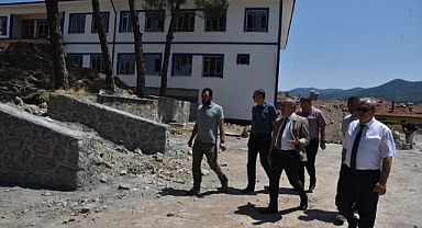 Balıkesir İl Milli Eğitim Müdürü Murat Demir, Sındırgı’daki Okul İnşaatlarını Yerinde İnceledi