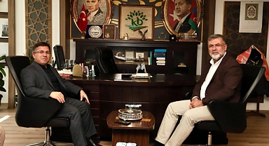 Balıkesir Üniversitesi Rektöründen Kepsut Belediyesi’ne Nezaket Ziyareti