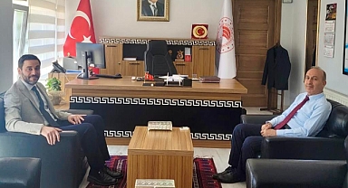 Balıkesir Vakıflar Bölge Müdürü Mikail Akıllı, İl Tarım ve Orman Müdürlüğü’nü Ziyaret Etti