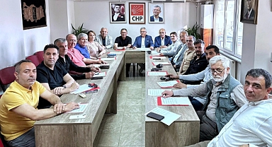 Bandırma Belediyesi’nde Haziran Mesaisi: Meclis Öncesi Grup Toplantısı Yapıldı