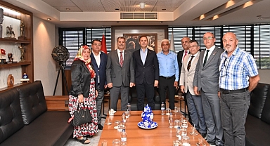 Başkan Ahmet Akın, Zafer Partisi Balıkesir İl Yöneticilerini Ağırladı