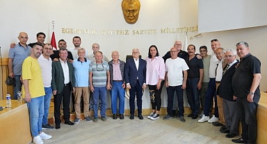 Burhaniye Belediyespor Olağanüstü Genel Kurulu Gerçekleştirildi: Yeni Yönetim ve Kurullar Belirlendi