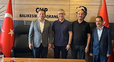 CHP Balıkesir İl Başkanı Köybaşı, Sındırgı Belediye Başkanı Serkan Sak’ı Ağırladı