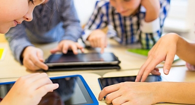 Çocuklar ve Sosyal Medya: Bilinçli Kullanımın Önemi