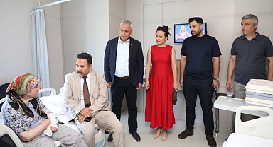 Edremit Belediyesi’nden Şehit Annesine Anlamlı Ziyaret