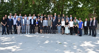 Edremit’te Muhtarlar Buluşması: Mahallelerin Talepleri Masaya Yatırıldı