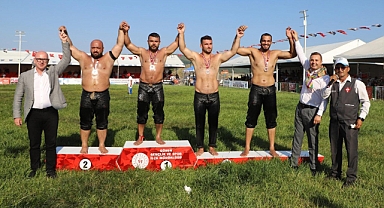 Gönen’de Ata Sporu Coşkusu: 31. Sebeplili Hüseyin Pehlivan Yağlı Güreşleri Büyük İlgi Gördü