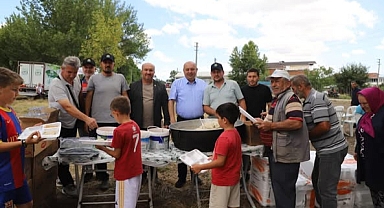 Hasanbey Mahallesi'nde Hayır Programı: Başkan Palaz’dan Huzur ve Dayanışma Mesajı