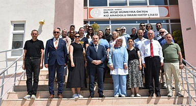 İl Milli Eğitim Müdürü Murat Demir’den Dr. Ayşe Hümeyra Ökten Kız Anadolu İHL’ye Ziyaret