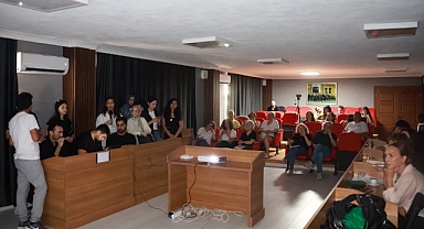 Marmara Adası’nda Katılımcı Tasarım Ruhu: Üniversite Öğrencileri Çalıştayda Buluştu