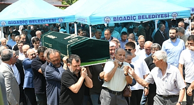 Merhum Hafız Nazım Turan Dualarla Uğurlandı