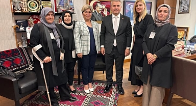 Milletvekili Canbey’den Emekleri Yasalara Takılanlar Derneği’ne Teşekkür