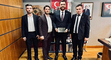 Milletvekili Öztaylan, Altıeylül'ün Muhtarlarını Gazi Meclis’te Ağırladı