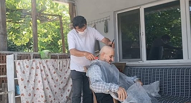 Susurluk Belediyesi’nden Bayram Öncesi Anlamlı Hizmet: “Evimizde Hizmet Var” Projesiyle Gönüllere Dokunuldu