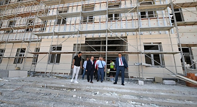 Vali İsmail Ustaoğlu, Altıeylül Hükümet Konağı İnşaatını Yerinde İnceledi