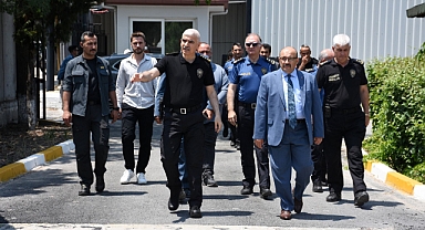 Vali İsmail Ustaoğlu’ndan Çevik Kuvvet Şube Müdürlüğü’ne Ziyaret