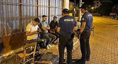 6 Aranan Şahıs Yakalandı, 102 Sürücüye Ceza Kesildi