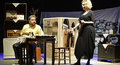 Ayvalık’ta Mübadele Temalı Tiyatro Gösterimi Büyüleyici Bir Geceye İmza Attı