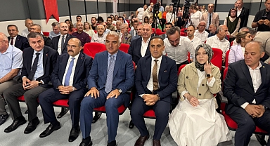 Bakan Ersoy’dan Balıkesir’e “Üreten Kütüphane” Vurgusu