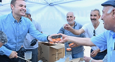 Balıkesir’de Aşure Kazanları Kardeşlik İçin Kaynadı